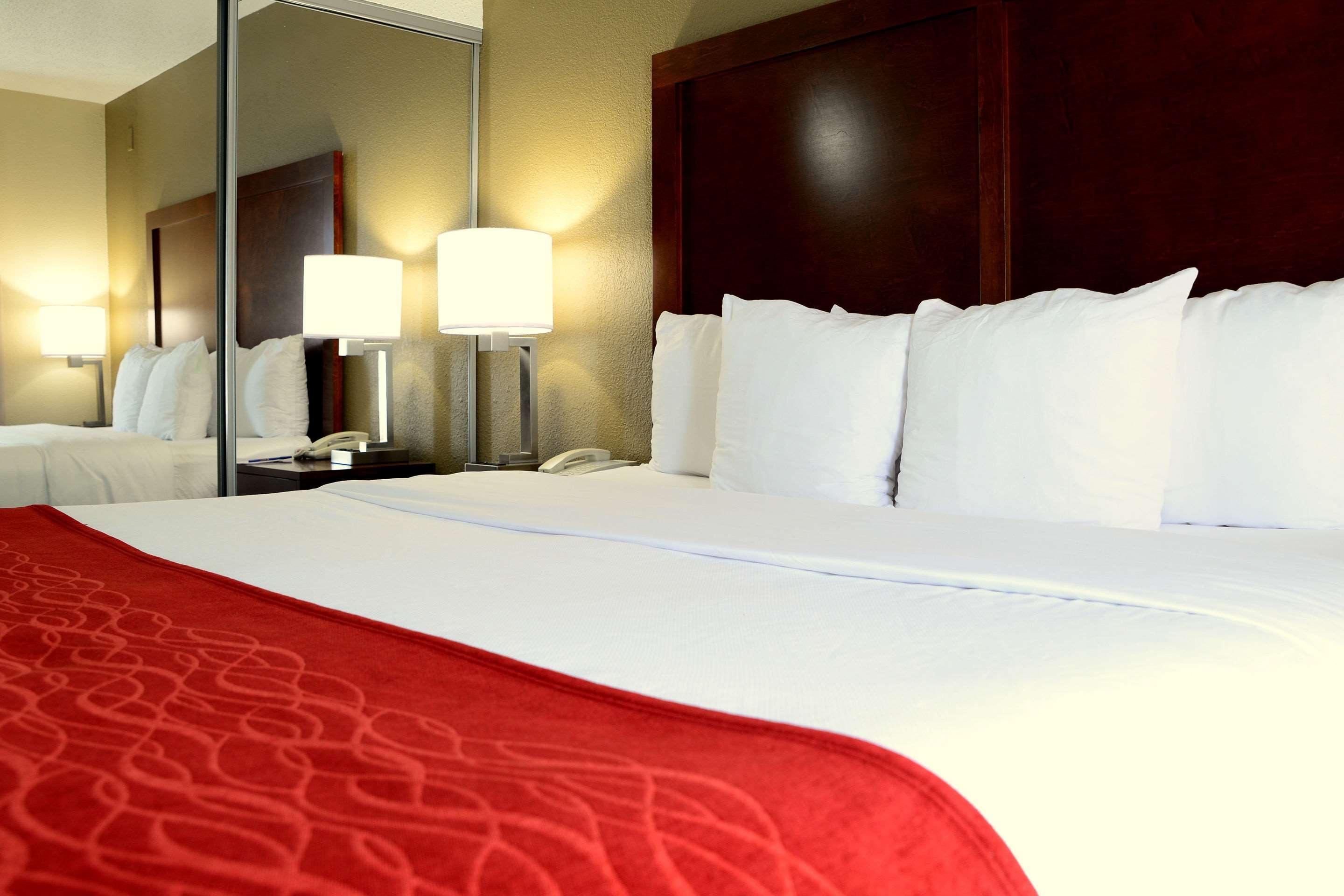 Inn Comfort - Chapel Hill 3*