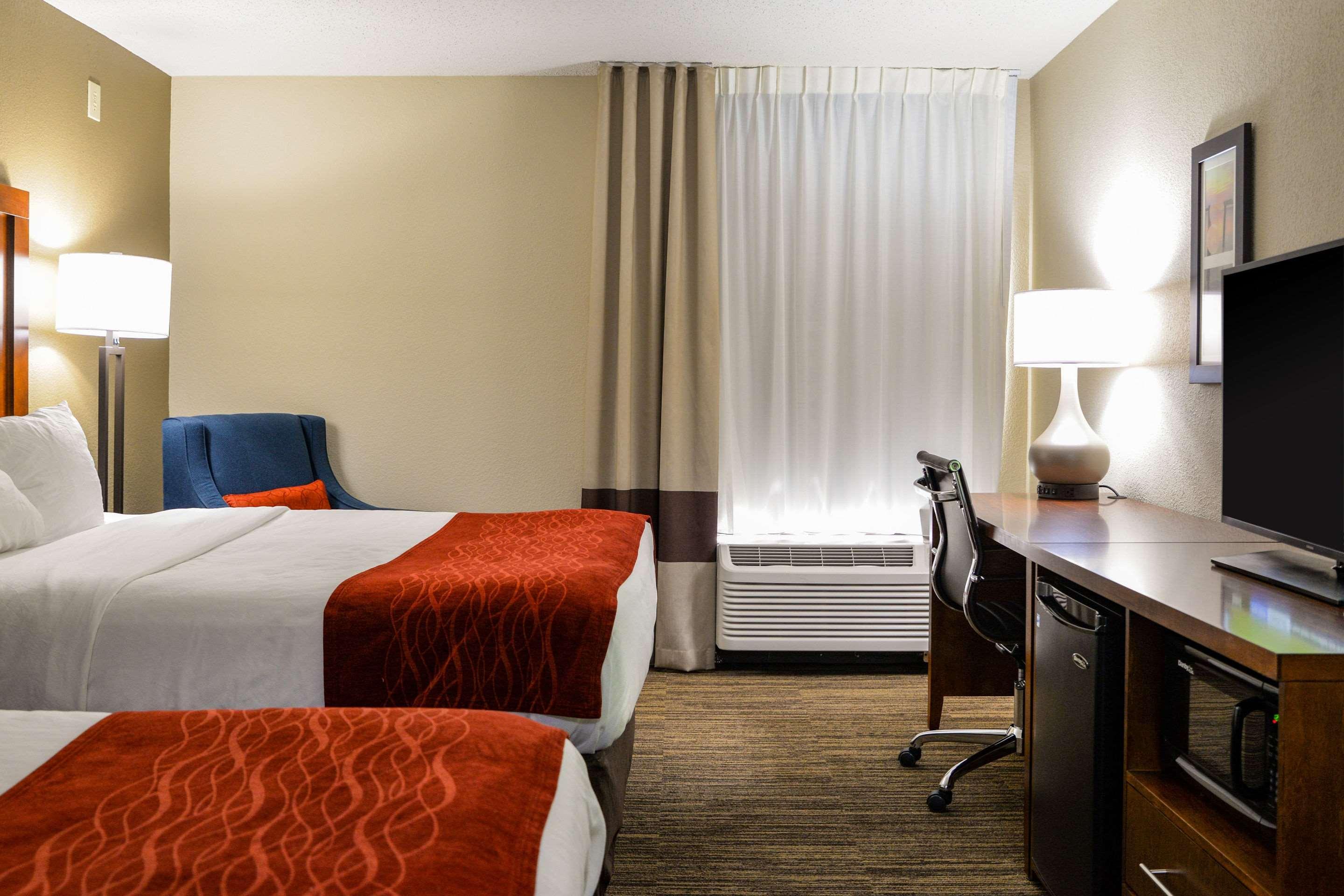 Comfort - Chapel Hill 3*