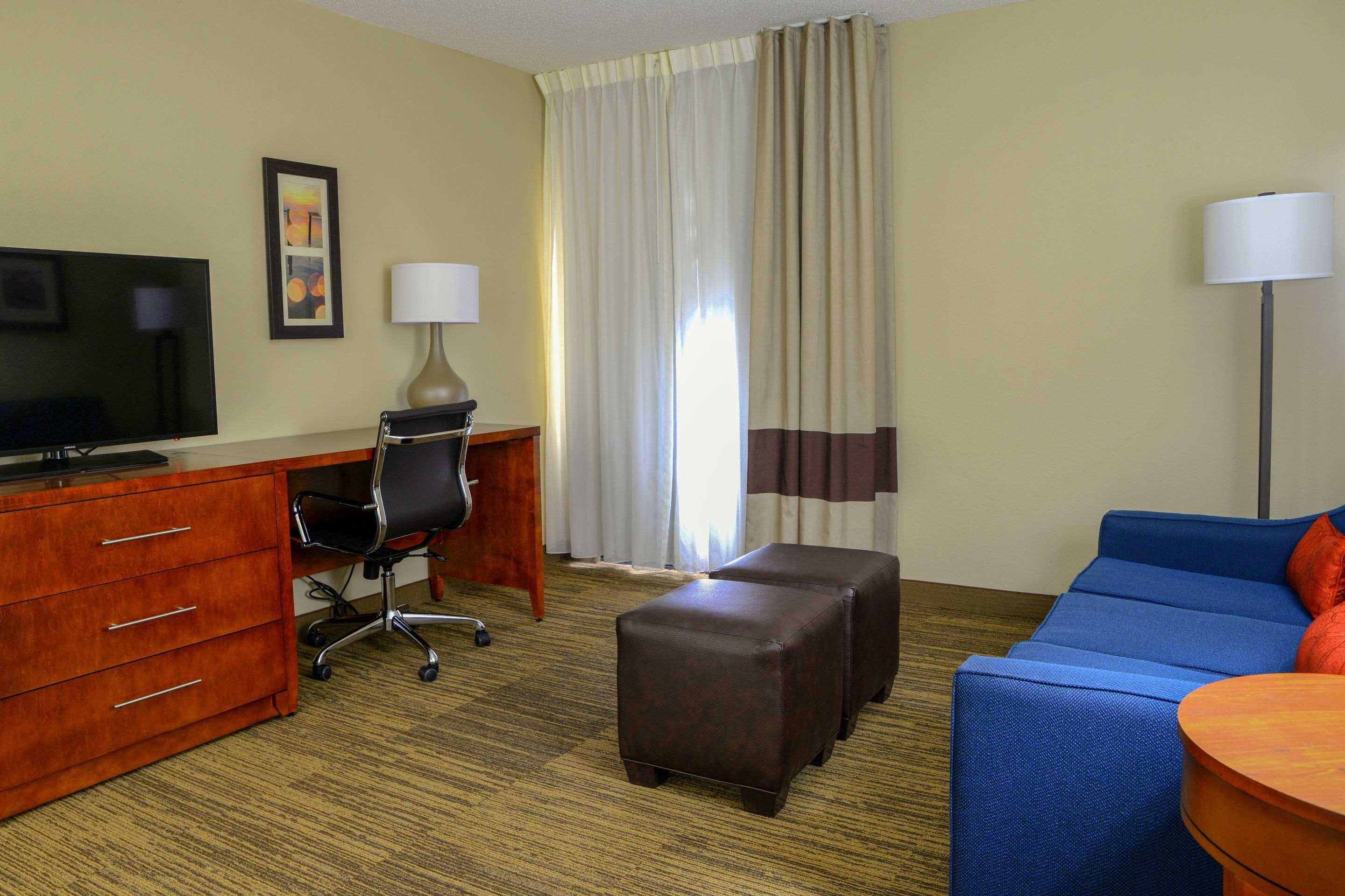 Inn Comfort - Chapel Hill 3*