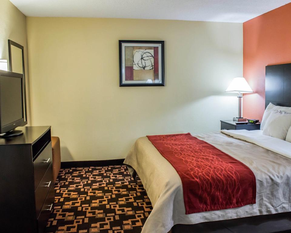 Comfort - Chapel Hill 3*