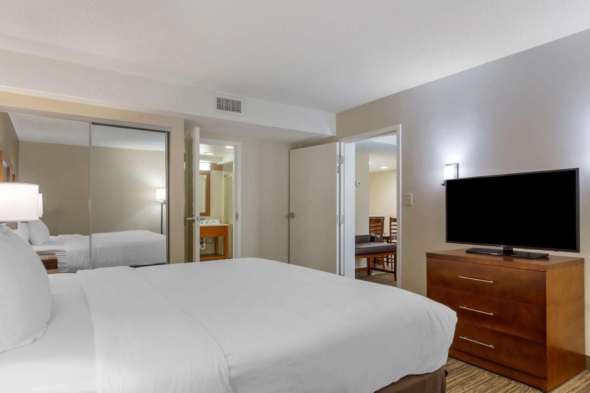 Comfort - Chapel Hill Inn Durham