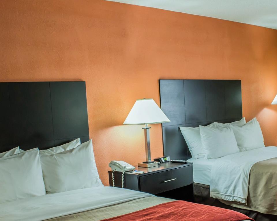 Comfort - Chapel Hill 3*